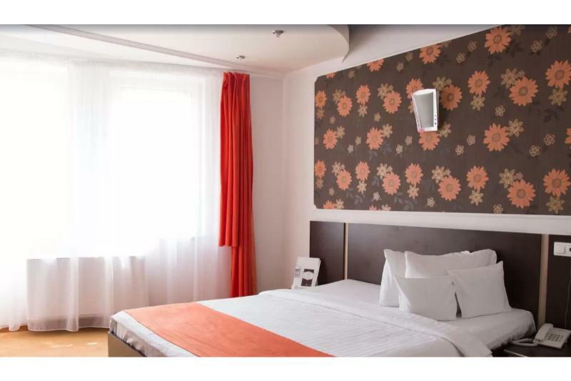Silver Hotel Oradea Bagian luar foto